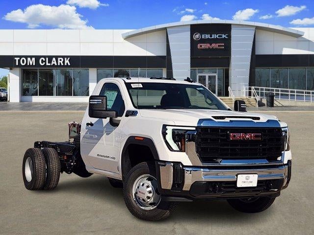 2026 GMC Sierra 3500 HD Chassis Cab Pro