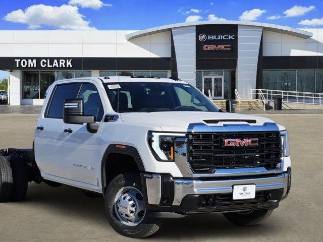 2026 GMC Sierra 3500 HD Chassis Cab Pro