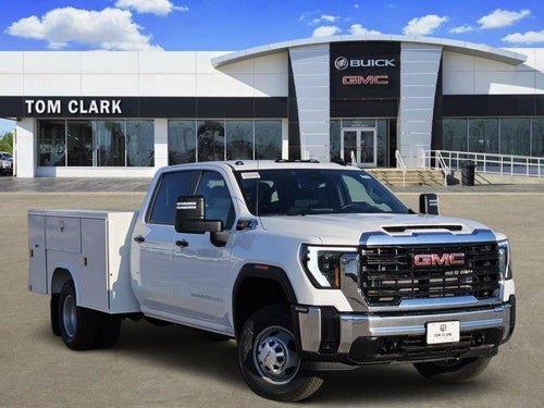 2026 GMC Sierra 3500 HD Chassis Cab Pro