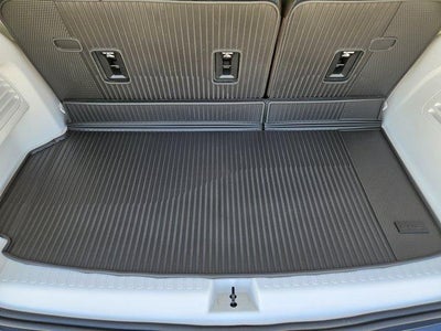 2027 GMC Acadia AWD Denali