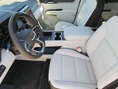 2027 GMC Acadia AWD Denali