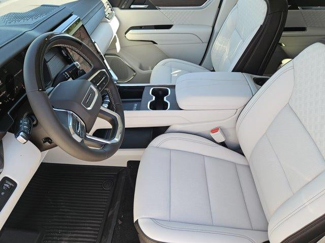 2027 GMC Acadia AWD Denali