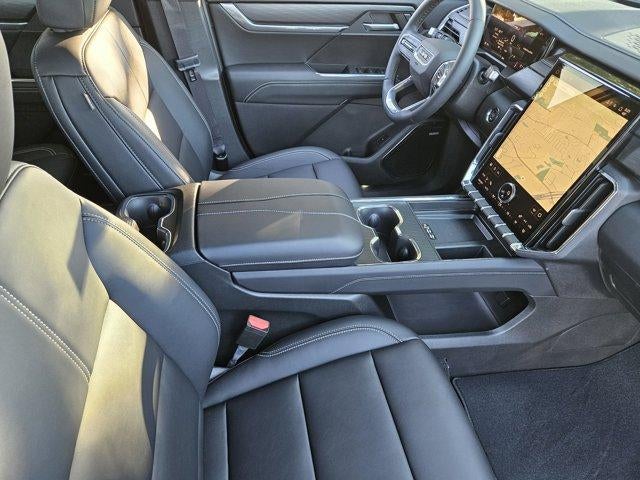 2026 GMC Acadia FWD Elevation