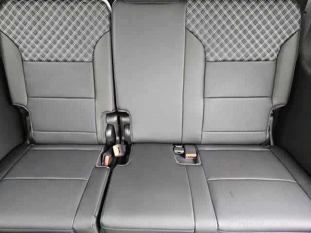 2026 GMC Acadia FWD Denali