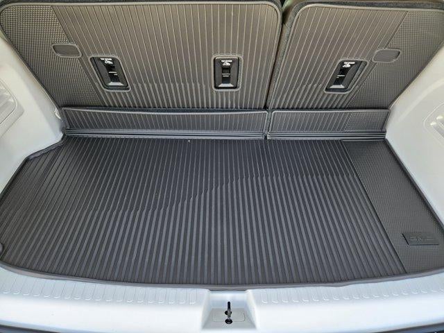 2027 GMC Acadia FWD Denali