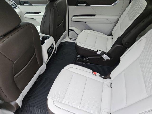 2026 GMC Acadia FWD Denali