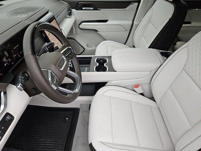 2026 GMC Acadia FWD Denali