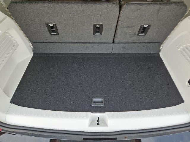 2027 GMC Acadia FWD Denali