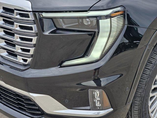 2026 GMC Acadia FWD Denali