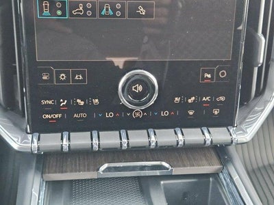 2026 GMC Acadia FWD Denali