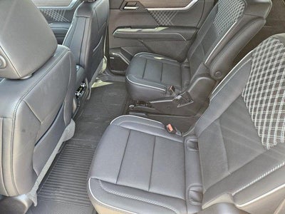 2026 GMC Acadia FWD Denali