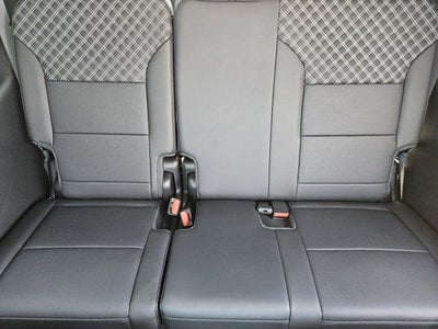 2026 GMC Acadia FWD Denali