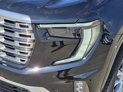 2026 GMC Acadia FWD Denali