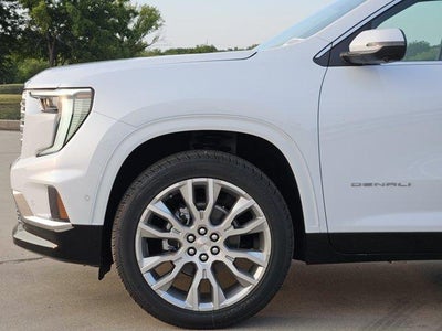 2026 GMC Acadia FWD Denali