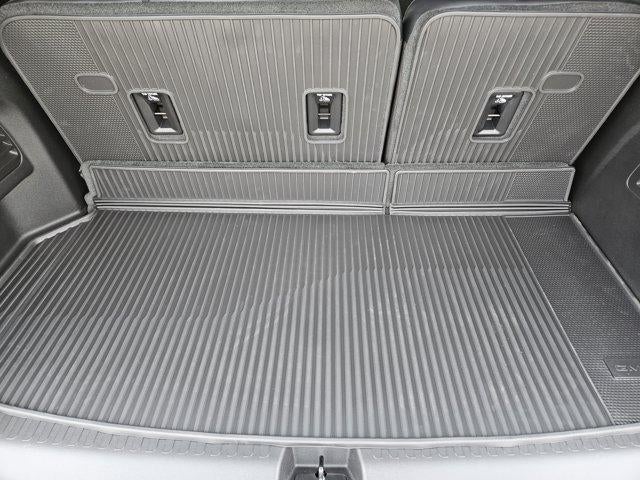 2026 GMC Acadia FWD Denali