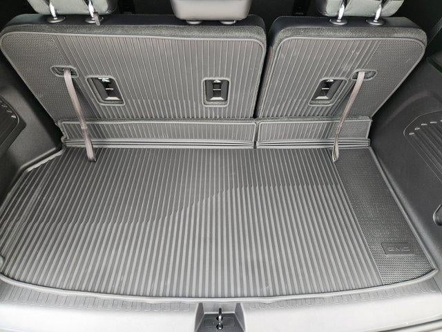 2026 GMC Acadia AWD AT4