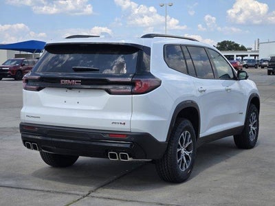 2026 GMC Acadia AWD AT4