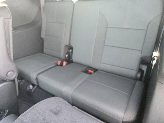 2026 GMC Acadia AWD AT4