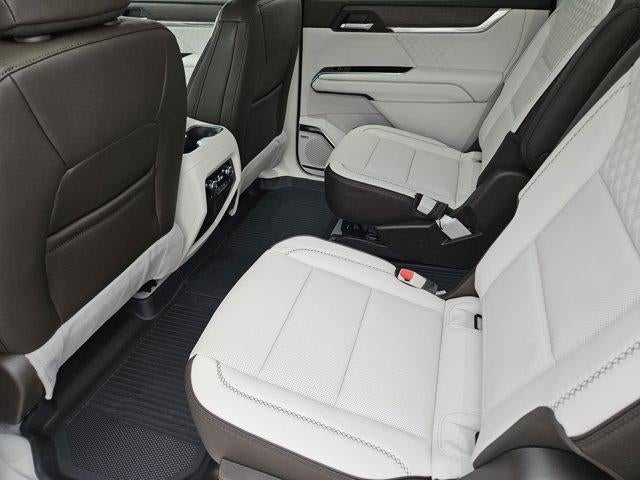 2026 GMC Acadia AWD Denali