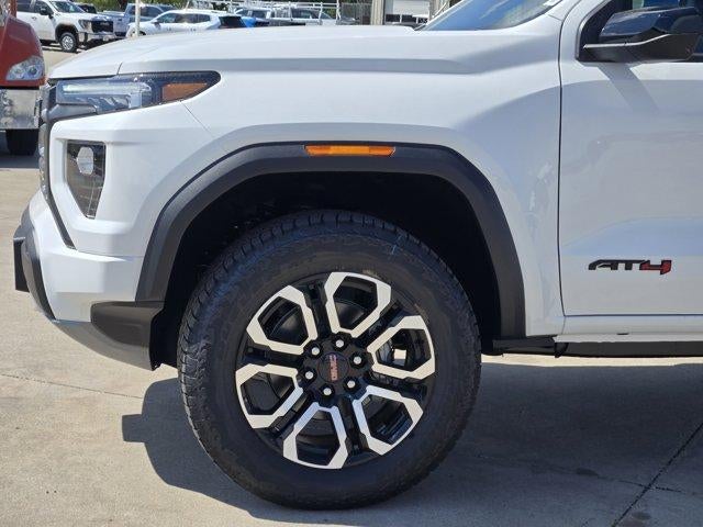 2026 GMC Canyon 4WD AT4