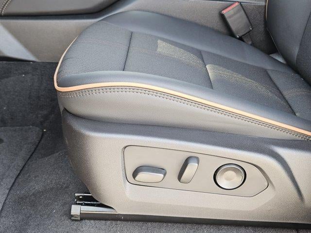 2026 GMC Canyon 4WD AT4