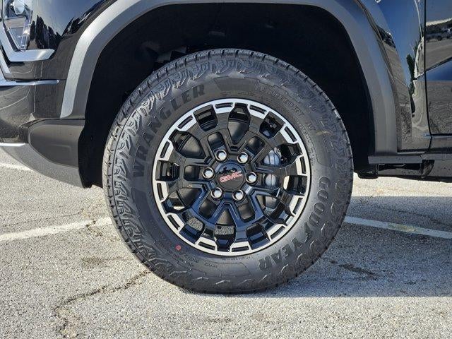 2026 GMC Canyon 4WD AT4