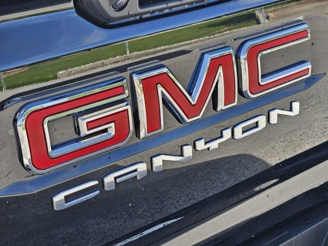 2026 GMC Canyon 4WD AT4