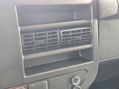 2025 GMC Savana Cargo 2500 Base