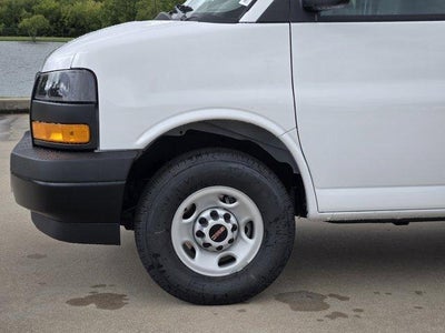 2025 GMC Savana Cargo 2500 Base