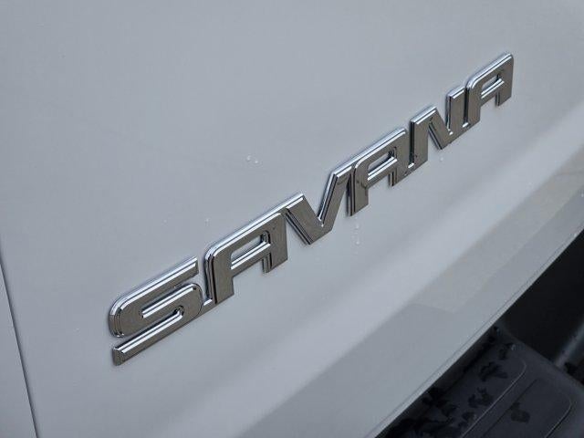 2025 GMC Savana Cargo 2500 Base