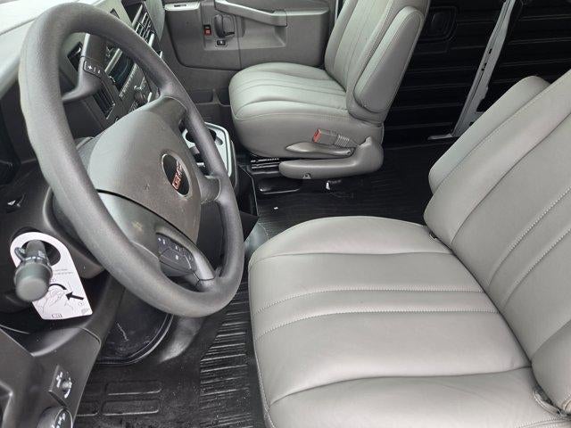 2025 GMC Savana Cargo 2500 Base