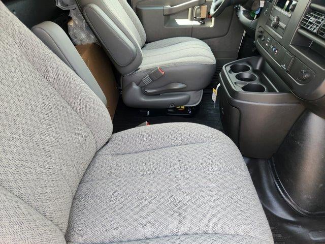 2025 GMC Savana Cargo 2500 Base