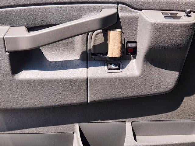 2025 GMC Savana Cargo 2500 Base