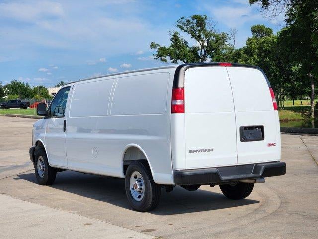 2025 GMC Savana Cargo 2500 Base