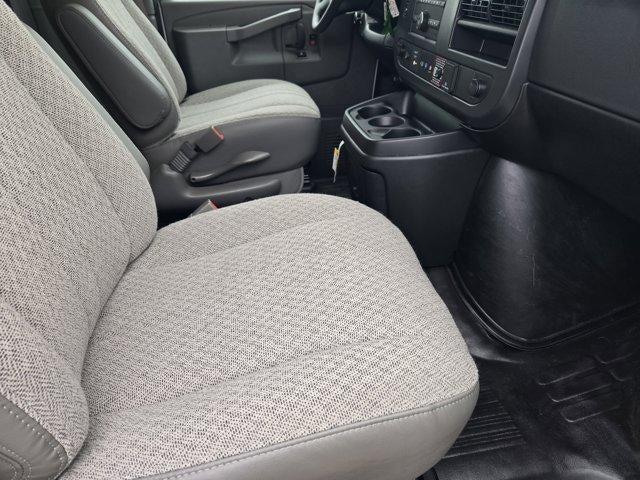 2025 GMC Savana Cargo 3500 Base