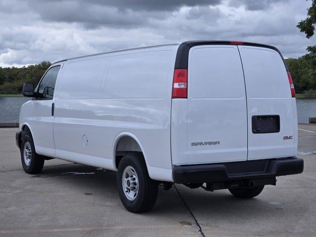 2025 GMC Savana Cargo 3500 Base