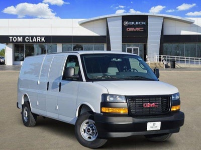 2026 GMC Savana Cargo Base