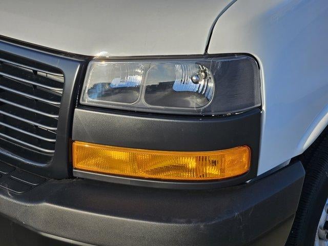 2026 GMC Savana Cargo Base