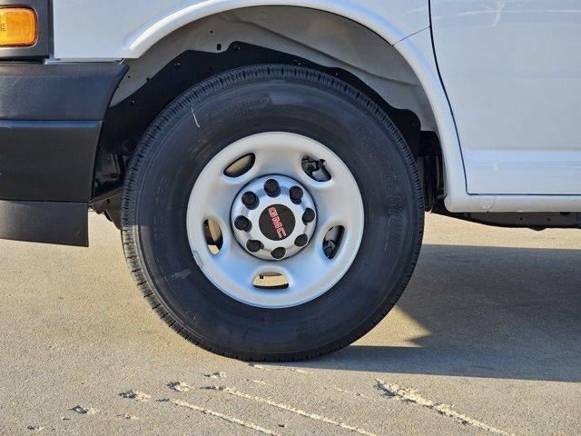 2026 GMC Savana Cargo Base