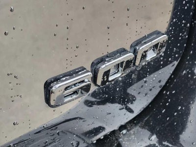 2022 Cadillac Escalade Luxury