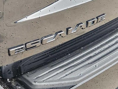 2022 Cadillac Escalade Luxury