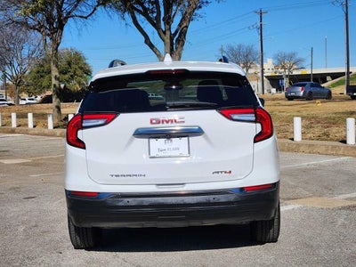 2023 GMC Terrain AT4