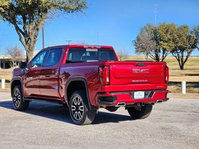 2025 GMC Sierra 1500 AT4