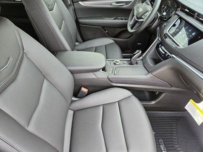 2026 Cadillac XT5 Luxury
