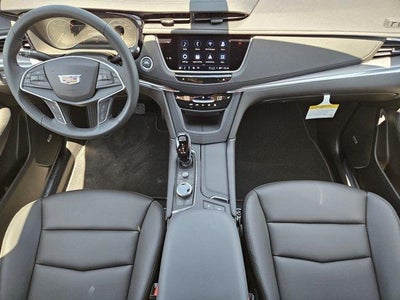 2026 Cadillac XT5 Luxury