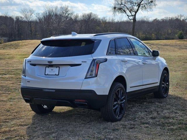 2026 Cadillac XT5 Sport