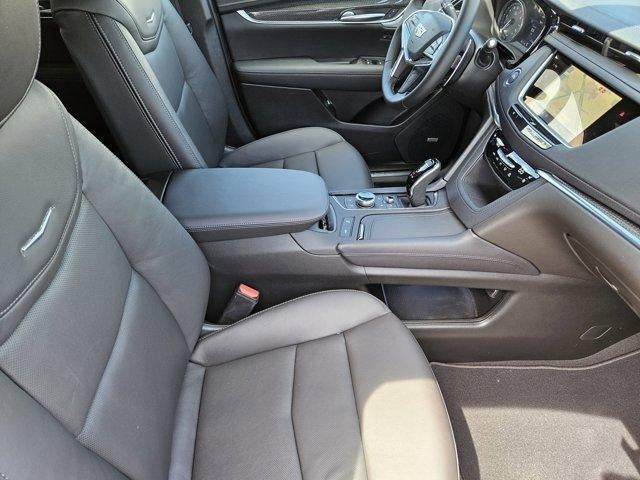 2026 Cadillac XT5 Sport