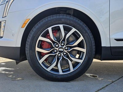 2026 Cadillac XT5 Sport
