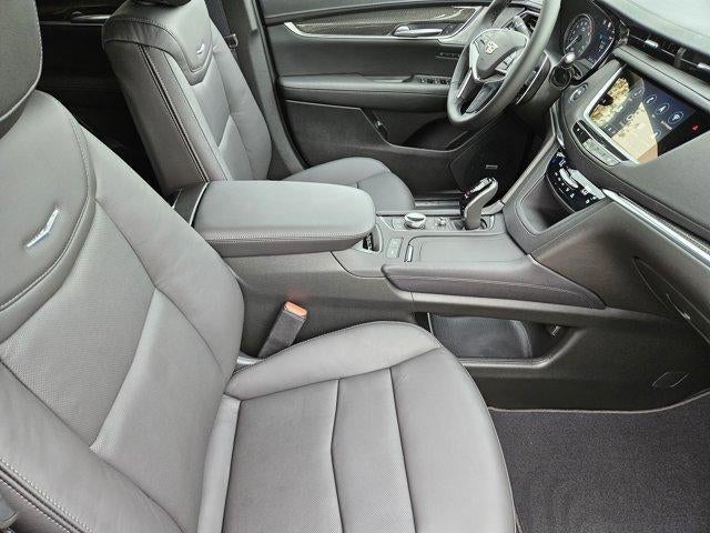 2026 Cadillac XT5 Sport