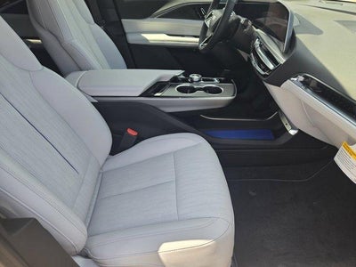 2025 Cadillac LYRIQ Luxury 1